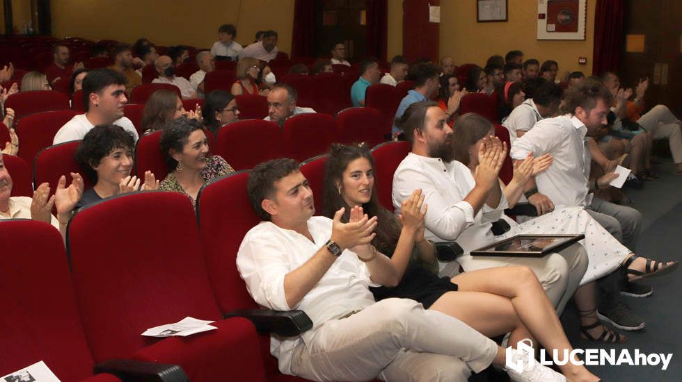 GALERÍA: "Velar", de Rafael Martínez, primer premio del Certamen de Cortos de la Subbética, cuya entrega de premios se celebró este viernes en Lucena GALERÍA: "Velar", de Rafael Martínez, primer premio del Certamen de Cortos de la Subbética, cuya entrega de premios se celebró este viernes en Lucena