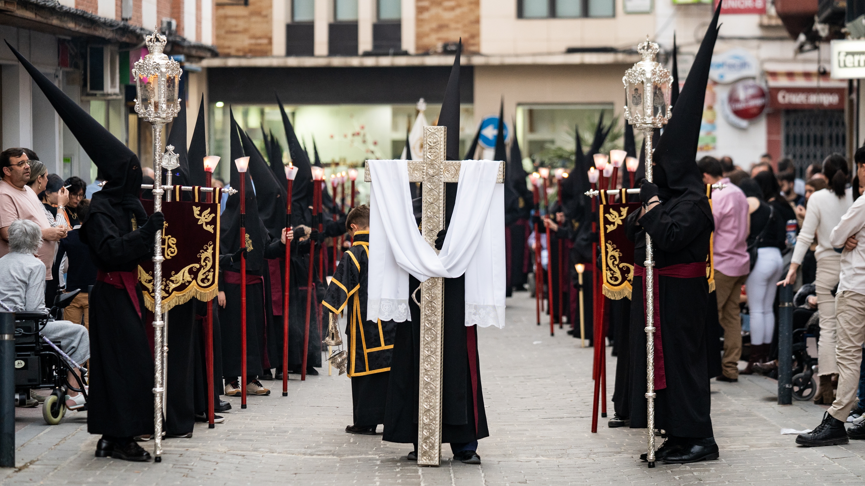 Martes Santo SERVITAS 23 (1) Martes Santo SERVITAS 23 (1)