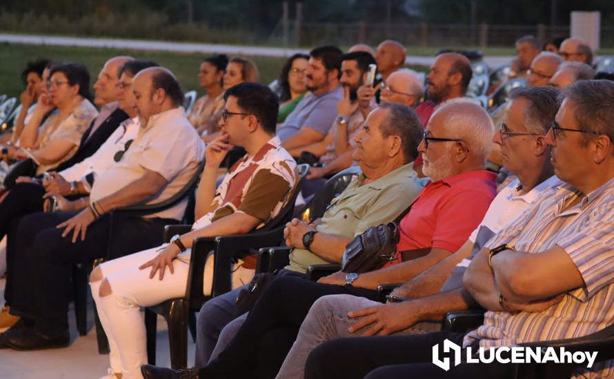 GALERÍA: Las imágenes del "mano a mano" de esencias flamencas de El Pele y Pansequito en el Auditorio de Lucena