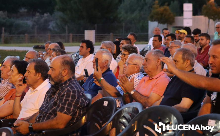 GALERÍA: Las imágenes del "mano a mano" de esencias flamencas de El Pele y Pansequito en el Auditorio de Lucena