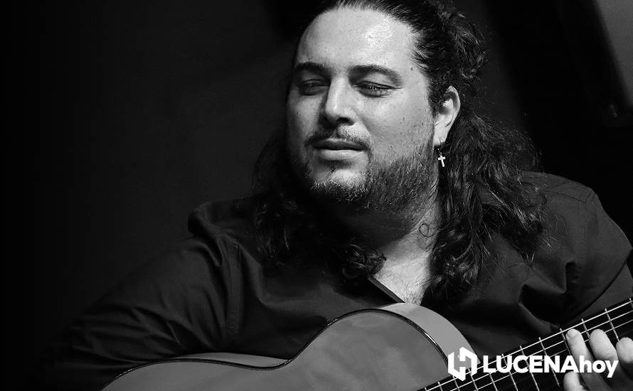 GALERÍA: Las imágenes del "mano a mano" de esencias flamencas de El Pele y Pansequito en el Auditorio de Lucena