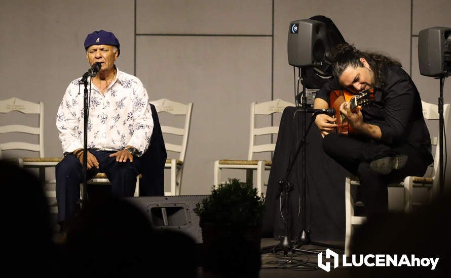 GALERÍA: Las imágenes del "mano a mano" de esencias flamencas de El Pele y Pansequito en el Auditorio de Lucena