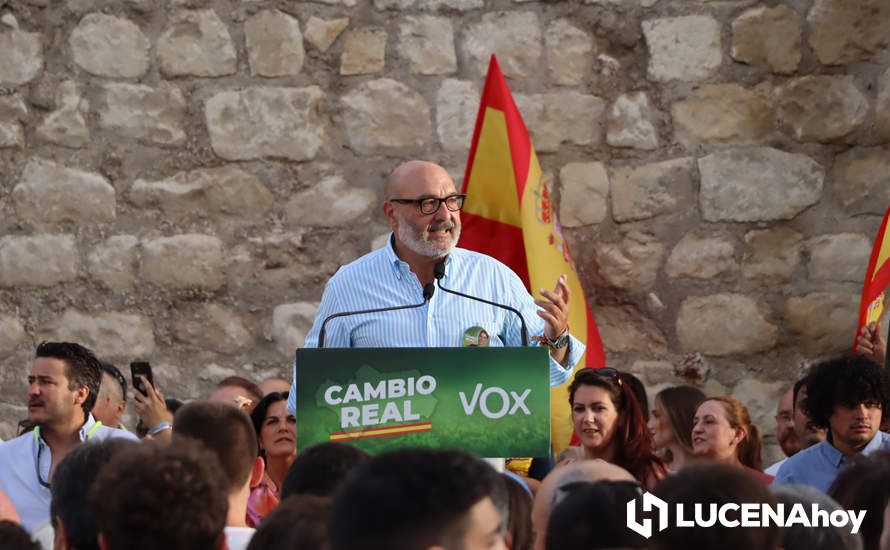 GALERÍA: Las imágenes del mitin de Vox en Lucena con Abascal, Olona y Monasterio GALERÍA: Las imágenes del mitin de Vox en Lucena con Abascal, Olona y Monasterio