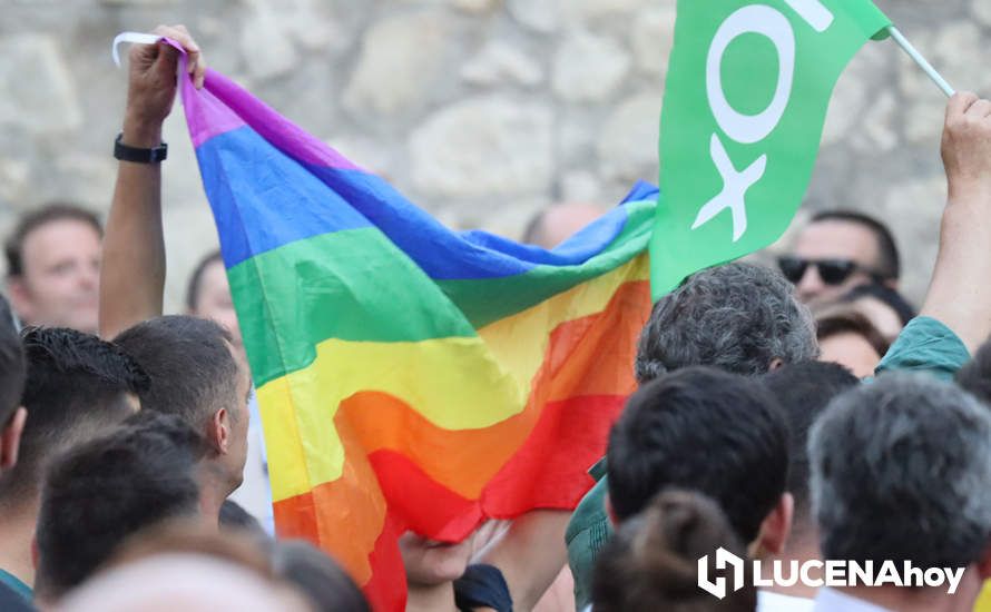 GALERÍA: Las imágenes del mitin de Vox en Lucena con Abascal, Olona y Monasterio GALERÍA: Las imágenes del mitin de Vox en Lucena con Abascal, Olona y Monasterio