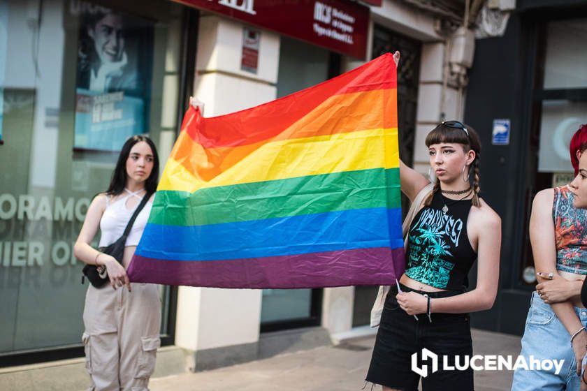 GALERÍA: Las imágenes del mitin de Vox en Lucena con Abascal, Olona y Monasterio