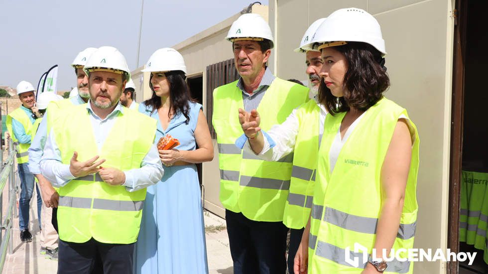  Un momento de la visita de Juan Marín a las obras de la nueva sede judicial 