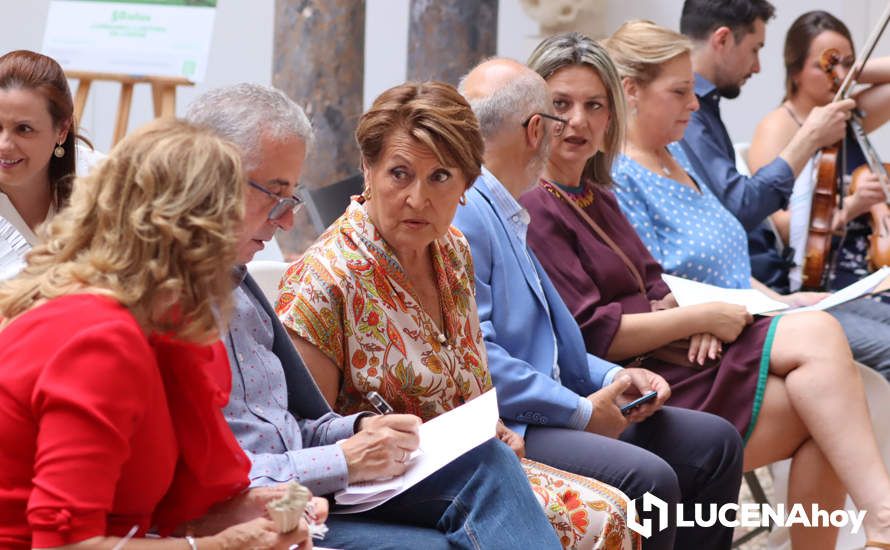GALERÍA: Los 93.000 euros legados por tres lucentinos a la AECC permitirán salvar vidas a través de un proyecto de investigación sobre un tipo de cáncer infantil GALERÍA: Los 93.000 euros legados por tres lucentinos a la AECC permitirán salvar vidas a través de un proyecto de investigación sobre un tipo de cáncer infantil