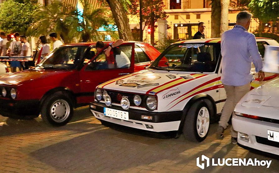 GALERÍA: 37 vehículos clásicos toman parte en la segunda edición del Classic Tour Nocturno 'Luna Nueva' de Lucena GALERÍA: 37 vehículos clásicos toman parte en la segunda edición del Classic Tour Nocturno 'Luna Nueva' de Lucena