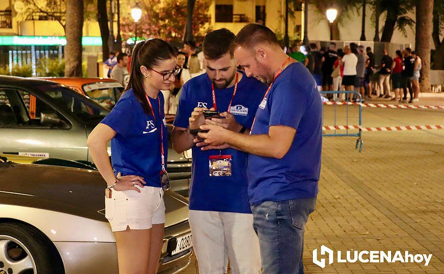 GALERÍA: 37 vehículos clásicos toman parte en la segunda edición del Classic Tour Nocturno 'Luna Nueva' de Lucena GALERÍA: 37 vehículos clásicos toman parte en la segunda edición del Classic Tour Nocturno 'Luna Nueva' de Lucena