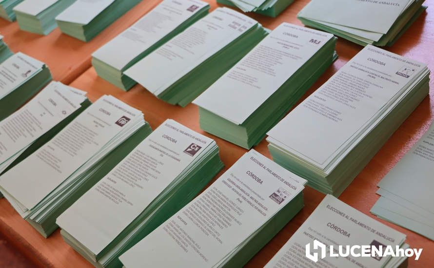 GALERÍA: Las imágenes de la jornada electoral en Lucena: Así han votado los lucentinos y sus representantes políticos GALERÍA: Las imágenes de la jornada electoral en Lucena: Así han votado los lucentinos y sus representantes políticos