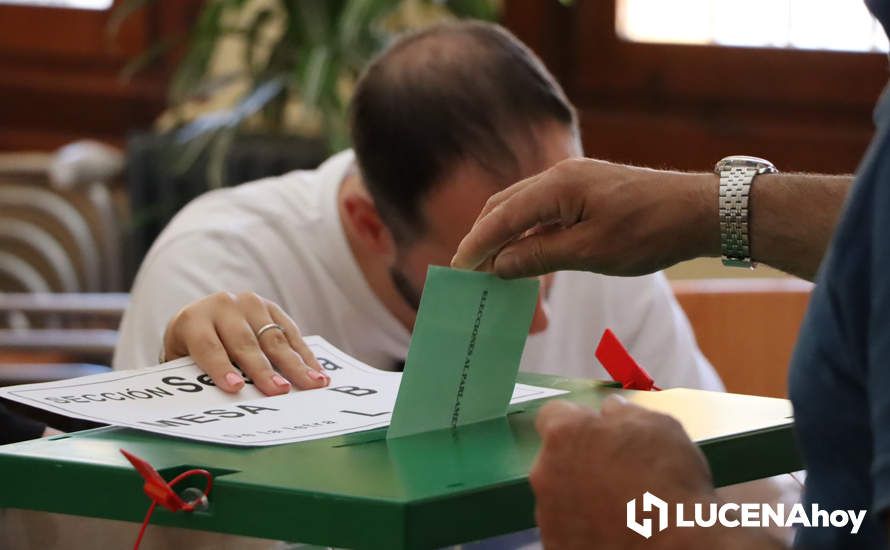 GALERÍA: Las imágenes de la jornada electoral en Lucena: Así han votado los lucentinos y sus representantes políticos