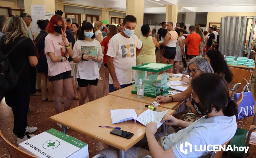 GALERÍA: Las imágenes de la jornada electoral en Lucena: Así han votado los lucentinos y sus representantes políticos