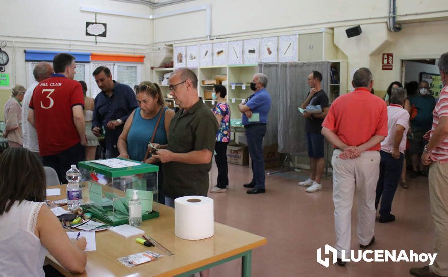 GALERÍA: Las imágenes de la jornada electoral en Lucena: Así han votado los lucentinos y sus representantes políticos