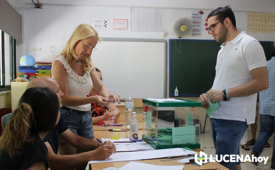 GALERÍA: Las imágenes de la jornada electoral en Lucena: Así han votado los lucentinos y sus representantes políticos