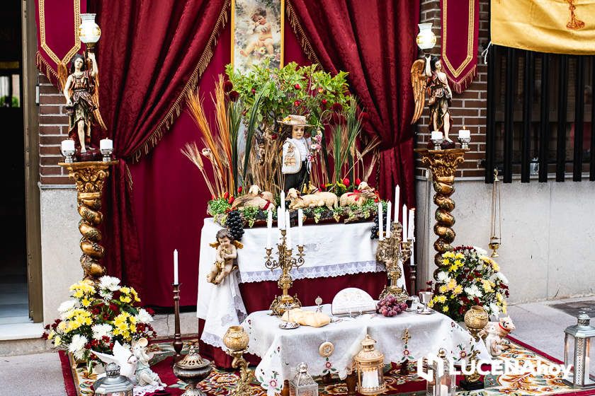 GALERÍA: Las imágenes de la procesión del Corpus Christi en Lucena.