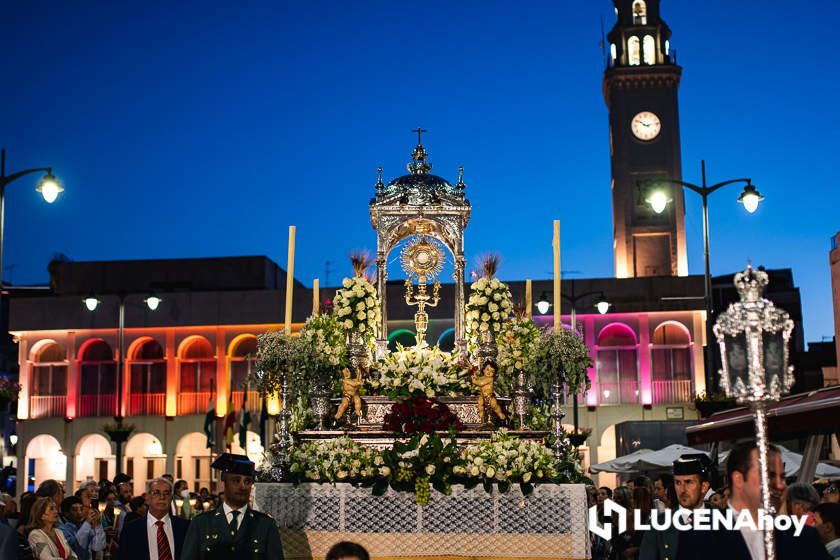 GALERÍA: Las imágenes de la procesión del Corpus Christi en Lucena.