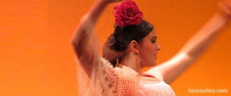  Rotundo éxito artístico y de público del festival de artistas flamencos locales (fotos) 