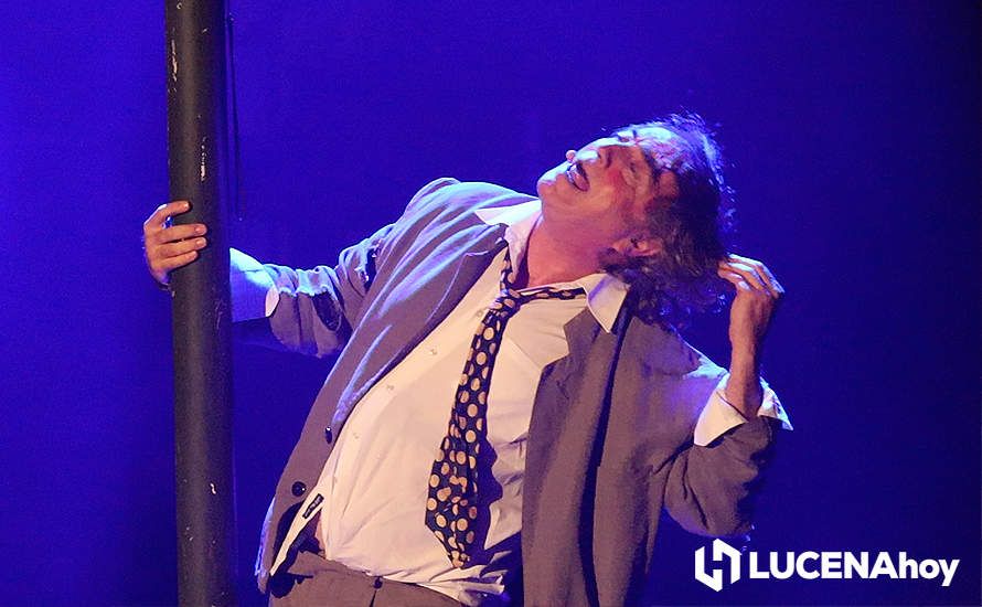 GALERÍA: El Selu llena el Auditorio de Lucena con la colección de personajes de su emblemática chirigota en un divertido musical GALERÍA: El Selu llena el Auditorio de Lucena con la colección de personajes de su emblemática chirigota en un divertido musical