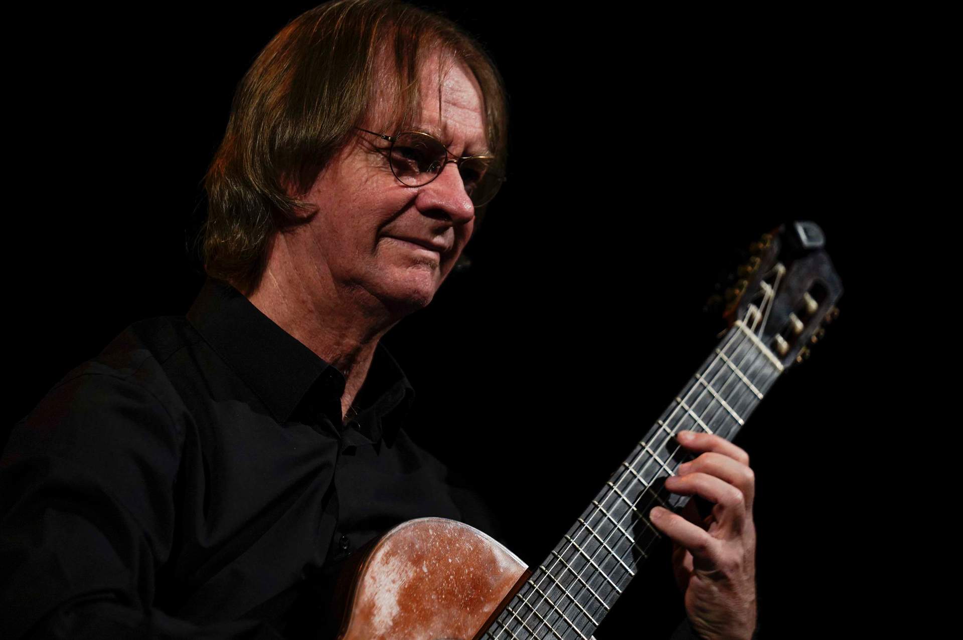 GALERÍA: Festival de la Guitarra de Córdoba: Coque Malla hace vibrar al Gran Teatro con un concierto memorable GALERÍA: Festival de la Guitarra de Córdoba: Coque Malla hace vibrar al Gran Teatro con un concierto memorable