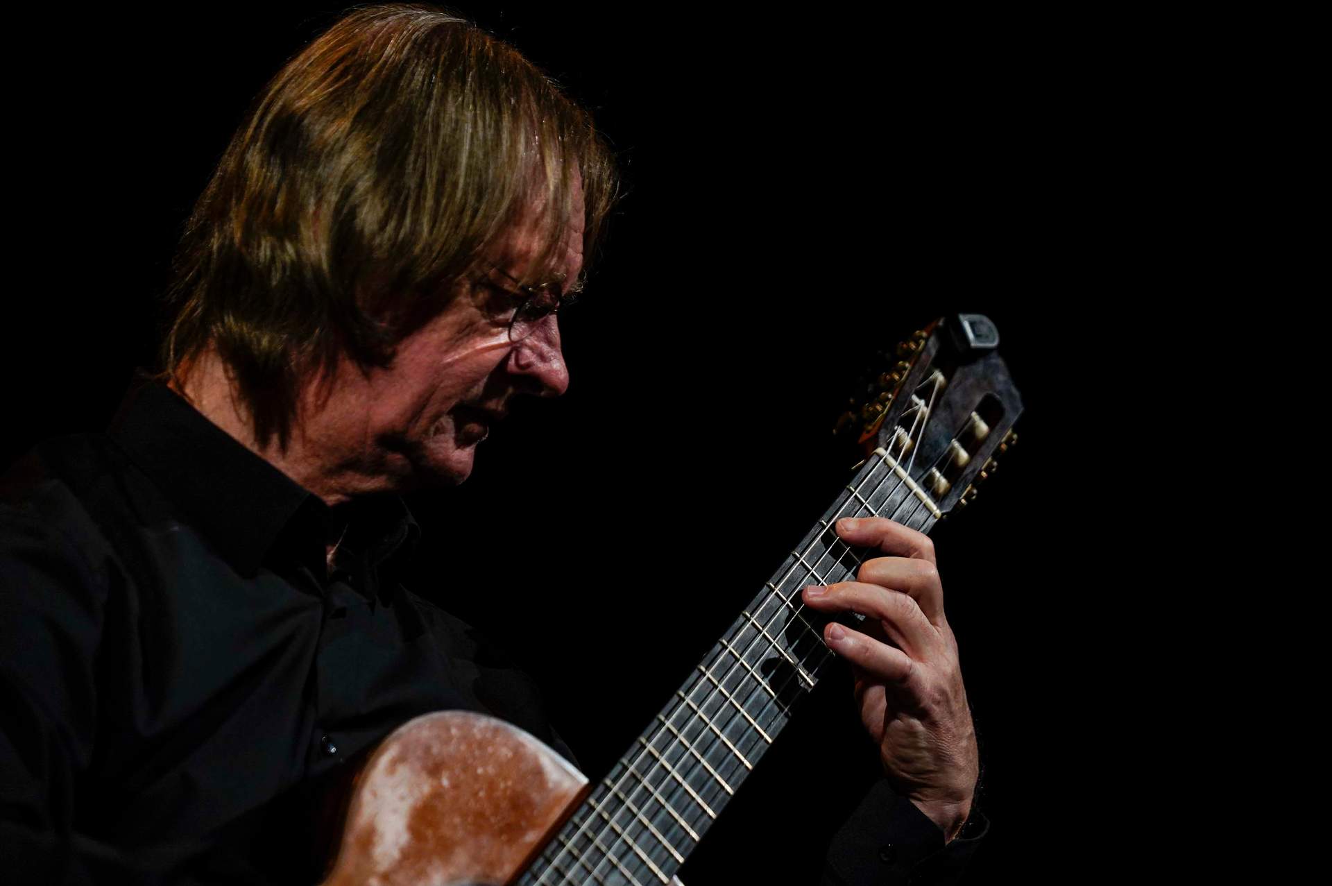 GALERÍA: Festival de la Guitarra de Córdoba: Coque Malla hace vibrar al Gran Teatro con un concierto memorable GALERÍA: Festival de la Guitarra de Córdoba: Coque Malla hace vibrar al Gran Teatro con un concierto memorable