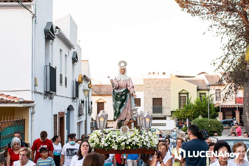GALERÍA: La imagen de Santa Marta volvió a recorrer las calles de su barrio portada por un grupo de mujeres GALERÍA: La imagen de Santa Marta volvió a recorrer las calles de su barrio portada por un grupo de mujeres