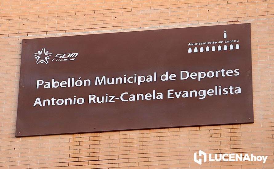 GALERÍA: El nombre de Antonio Ruiz-Canela Evangelista queda unido al pabellón de deportes de Lucena