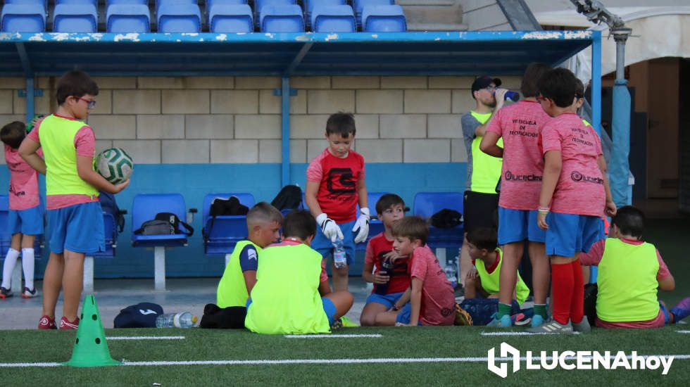 GALERÍA: El CD Lucecor finaliza su Escuela de Tecnificación de Fútbol con más de 150 participantes