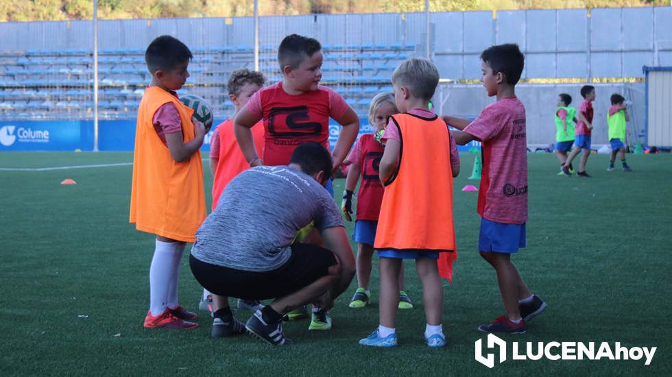 GALERÍA: El CD Lucecor finaliza su Escuela de Tecnificación de Fútbol con más de 150 participantes