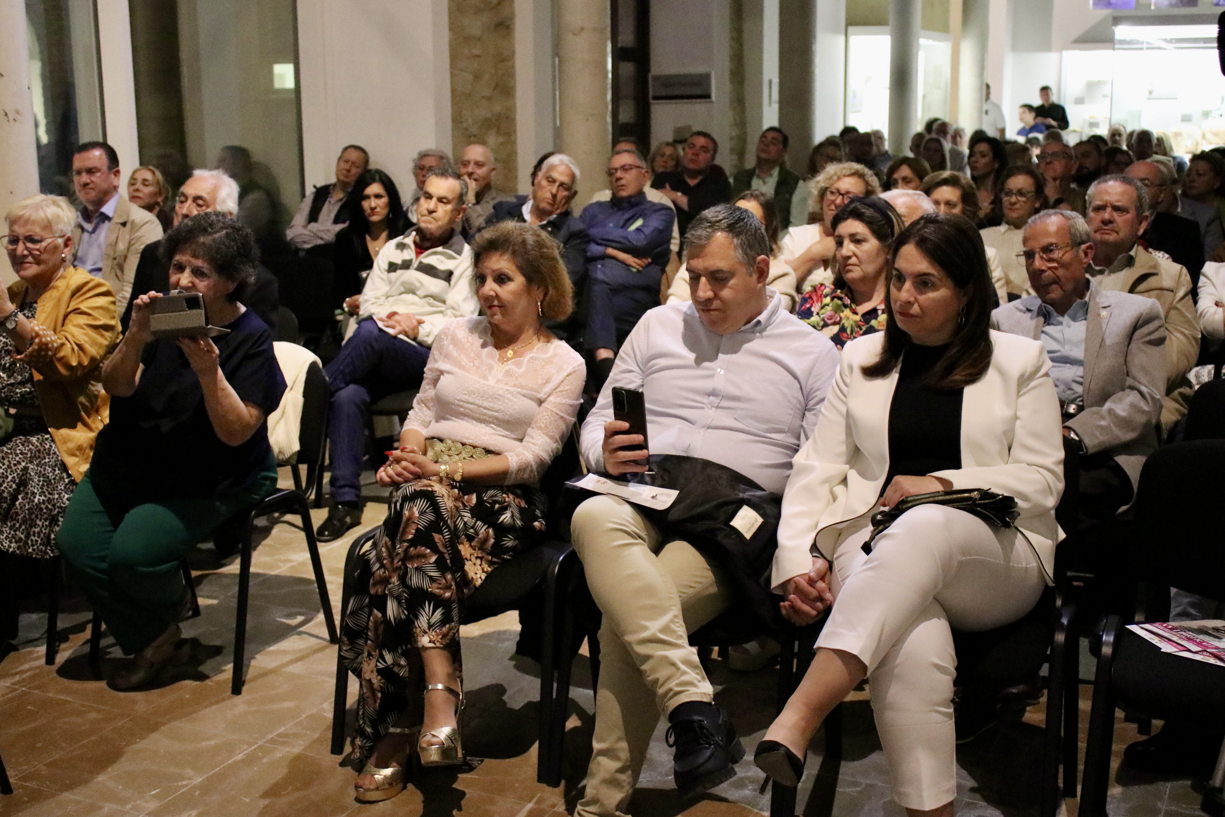 Presentación del último libro de Antonio Rivas