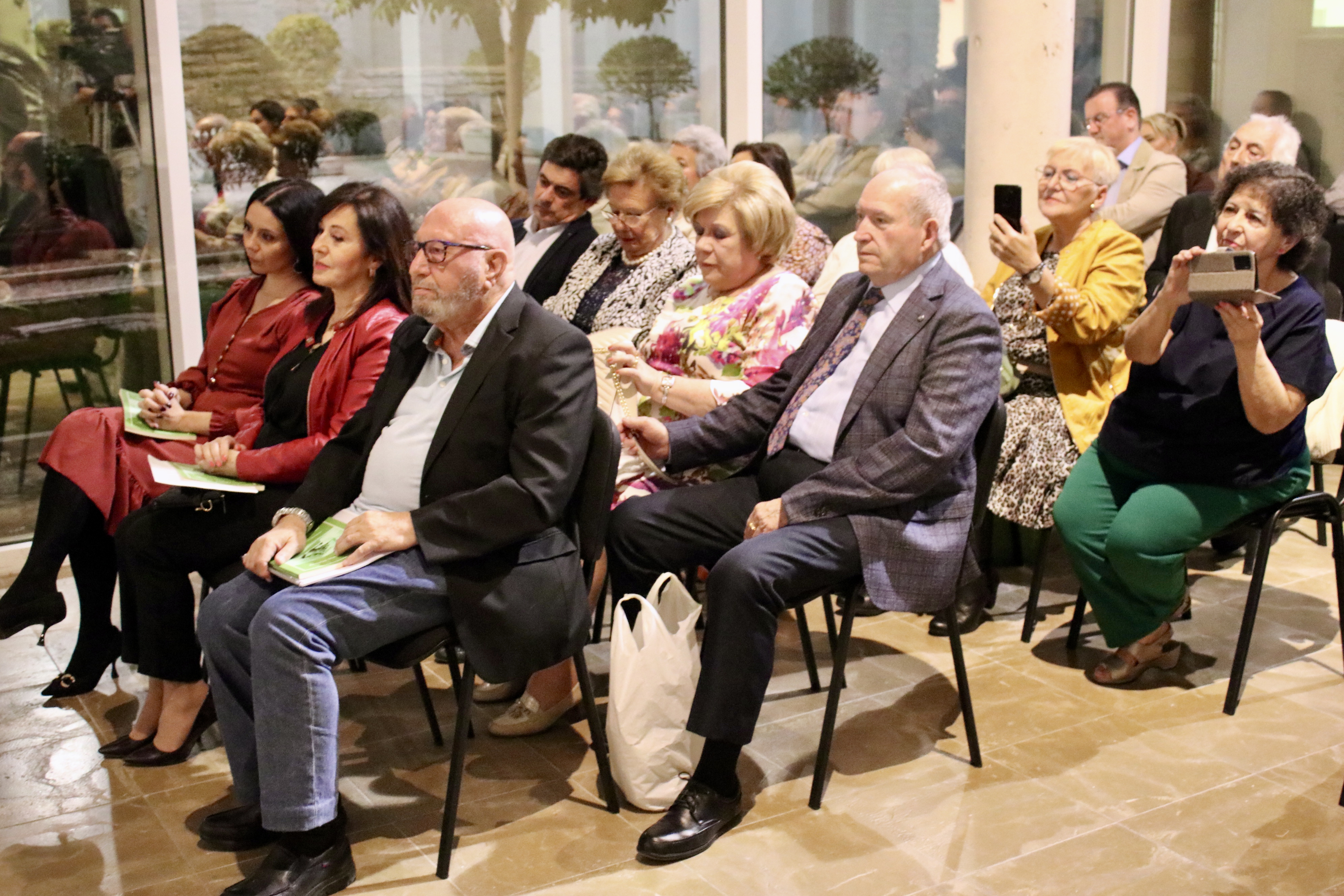 Presentación del último libro de Antonio Rivas