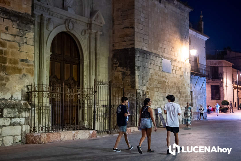 GALERÍA: Lucena se apaga a las diez: Las fotos del primer día del Plan de Ahorro Energético en el centro de la ciudad GALERÍA: Lucena se apaga a las diez: Las fotos del primer día del Plan de Ahorro Energético en el centro de la ciudad
