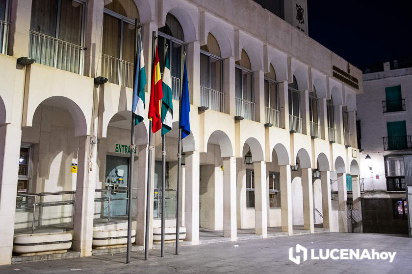 GALERÍA: Lucena se apaga a las diez: Las fotos del primer día del Plan de Ahorro Energético en el centro de la ciudad GALERÍA: Lucena se apaga a las diez: Las fotos del primer día del Plan de Ahorro Energético en el centro de la ciudad