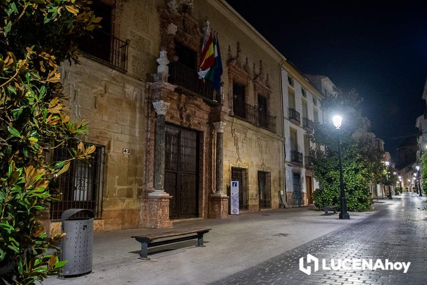 GALERÍA: Lucena se apaga a las diez: Las fotos del primer día del Plan de Ahorro Energético en el centro de la ciudad