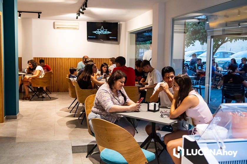 GALERÍA: Estuvimos en la inauguración del nuevo Santa Teresa. Cafés y Tapas