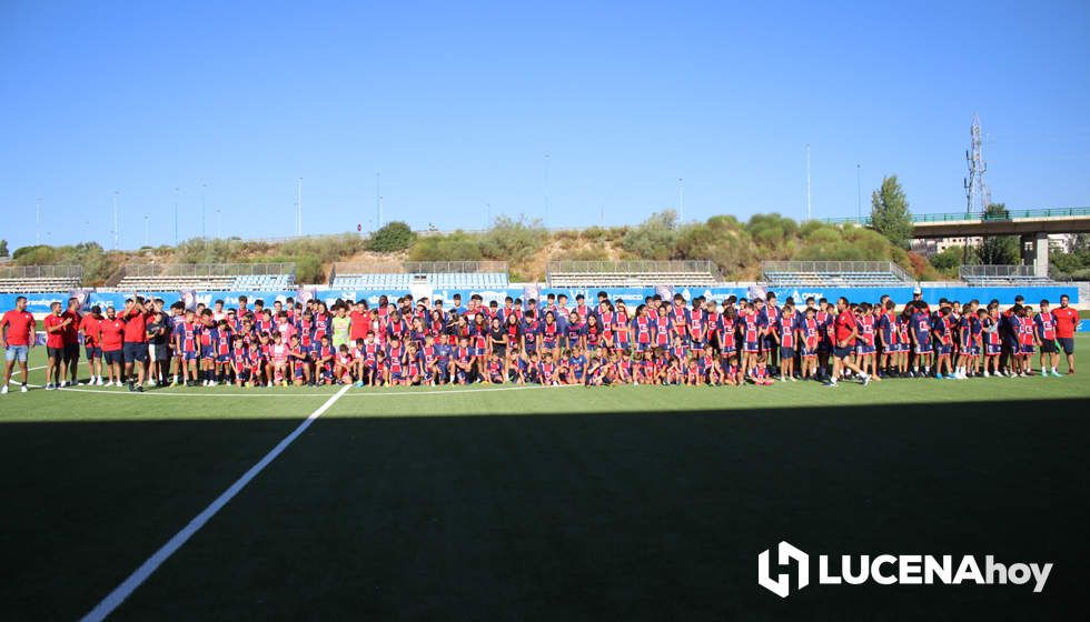 GALERÍA: Las imágenes de la presentación de los equipos base del CD Lucecor y el torneo de fútbol Torre del Moral, que se llevó el juvenil del Cádiz CF