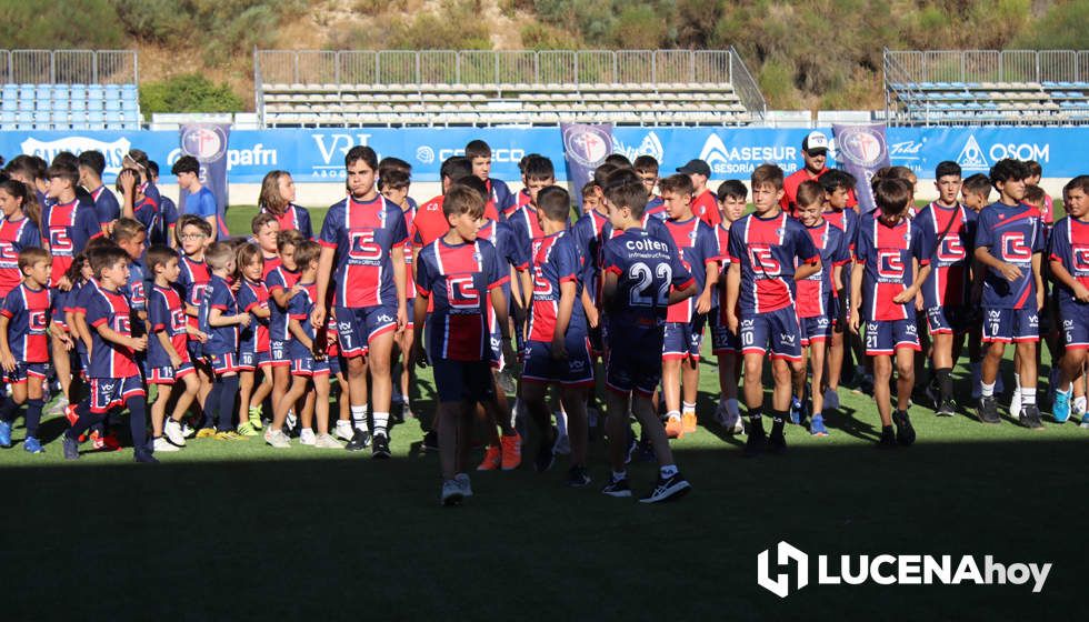 GALERÍA: Las imágenes de la presentación de los equipos base del CD Lucecor y el torneo de fútbol Torre del Moral, que se llevó el juvenil del Cádiz CF GALERÍA: Las imágenes de la presentación de los equipos base del CD Lucecor y el torneo de fútbol Torre del Moral, que se llevó el juvenil del Cádiz CF