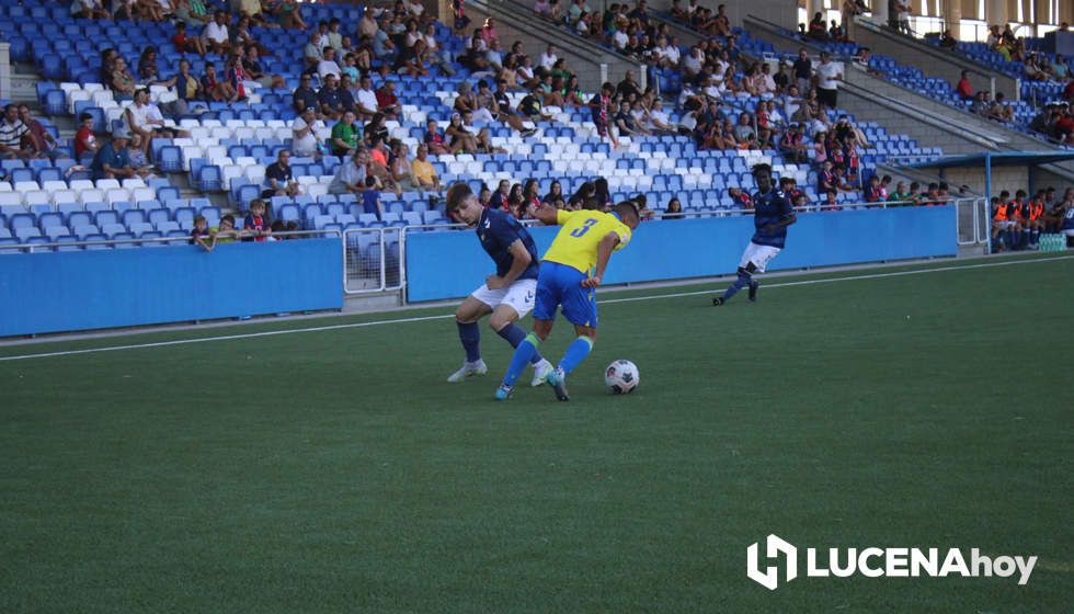 GALERÍA: Las imágenes de la presentación de los equipos base del CD Lucecor y el torneo de fútbol Torre del Moral, que se llevó el juvenil del Cádiz CF