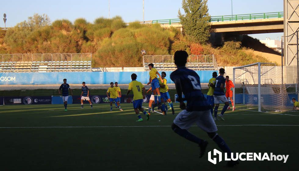 GALERÍA: Las imágenes de la presentación de los equipos base del CD Lucecor y el torneo de fútbol Torre del Moral, que se llevó el juvenil del Cádiz CF