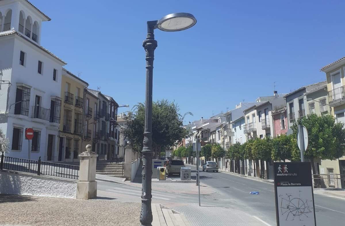  Farola en la Plaza de la Barrera 