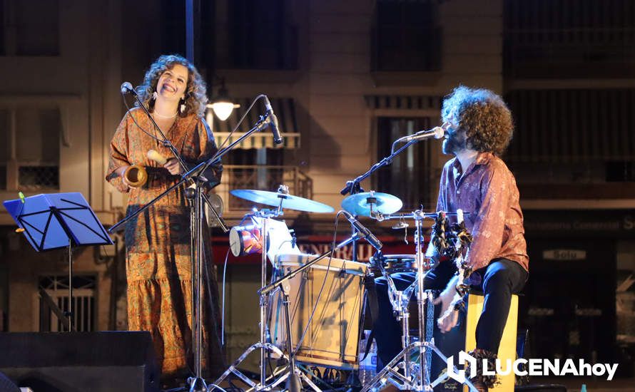GALERÍA: Las fotos del sábado de "preferia" y el concierto de "Mujeres con Raíz" en la III Noche Folk Ciudad de Lucena