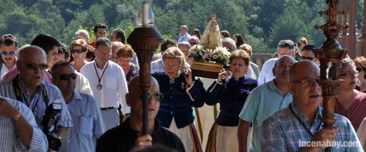  Una réplica en miniatura de la Virgen de Araceli es entronizada en Torreciudad 