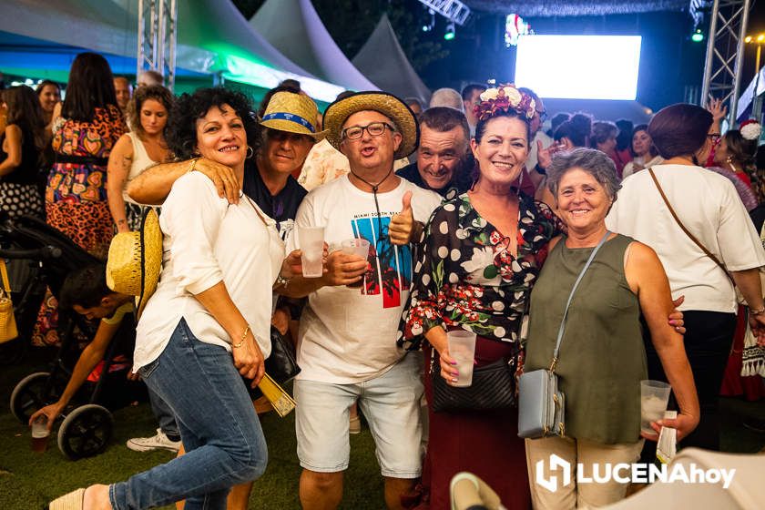 GALERÍA: Un paseo nocturno por la Feria del Valle durante la jornada del viernes con las actividades locales y el Concurso de Pasodobles como protagonistas en la Caseta Municipal