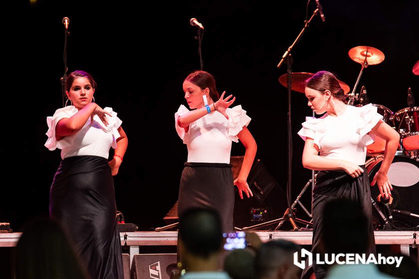 GALERÍA: Un paseo nocturno por la Feria del Valle durante la jornada del viernes con las actividades locales y el Concurso de Pasodobles como protagonistas en la Caseta Municipal