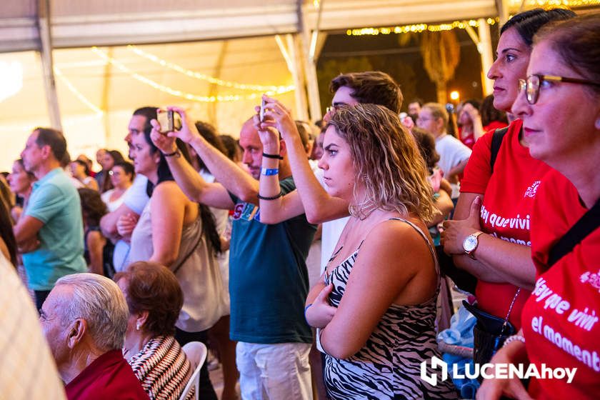 GALERÍA: Un paseo nocturno por la Feria del Valle durante la jornada del viernes con las actividades locales y el Concurso de Pasodobles como protagonistas en la Caseta Municipal