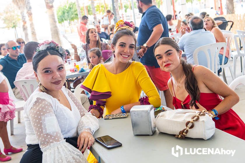 GALERÍA: Los trajes de flamenca y el paseo de caballos llenan de colorido la Feria del Valle