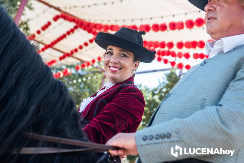 GALERÍA: Los trajes de flamenca y el paseo de caballos llenan de colorido la Feria del Valle