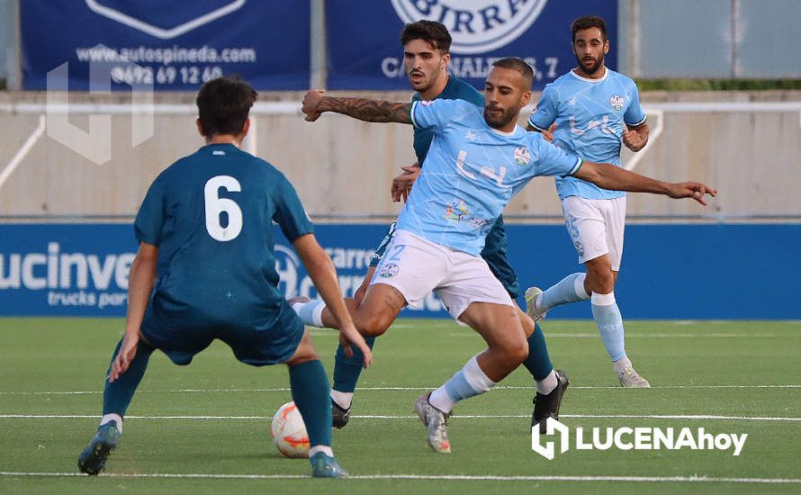 GALERÍA: Las imágenes del empate entre el Ciudad de Lucena y el Córdoba B en el debut liguero (1-1)