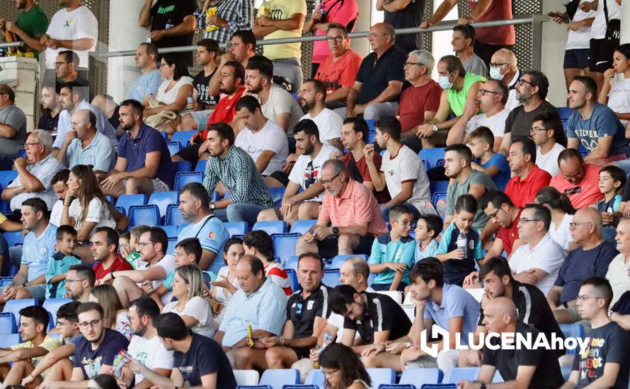 GALERÍA: Las imágenes del empate entre el Ciudad de Lucena y el Córdoba B en el debut liguero (1-1)