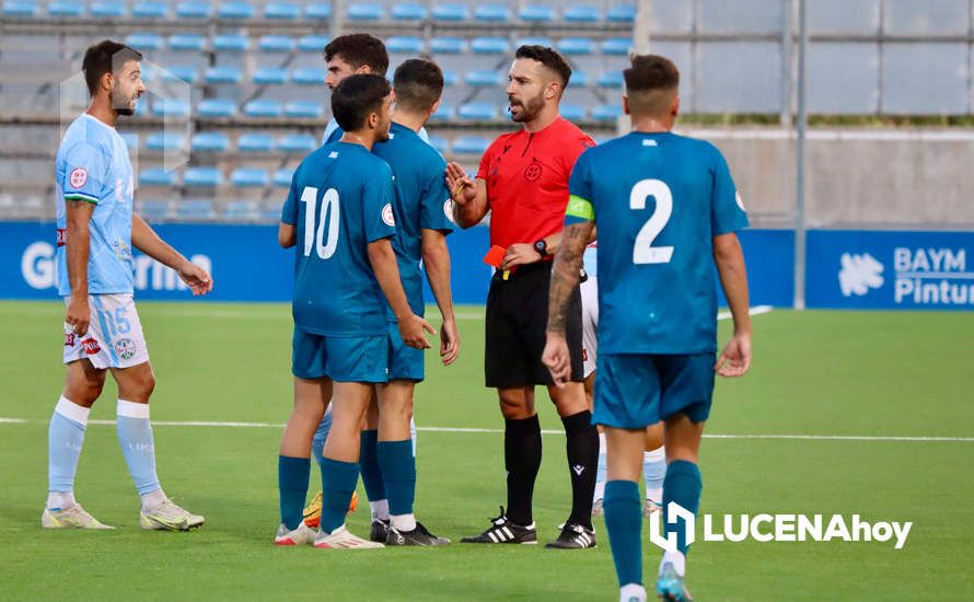 GALERÍA: Las imágenes del empate entre el Ciudad de Lucena y el Córdoba B en el debut liguero (1-1)