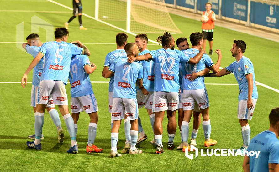 GALERÍA: Las imágenes del empate entre el Ciudad de Lucena y el Córdoba B en el debut liguero (1-1)